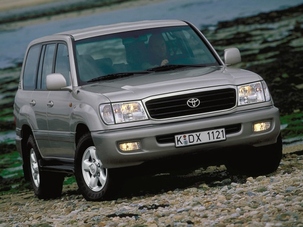 Toyota Land Cruiser 100 (1998-2002)