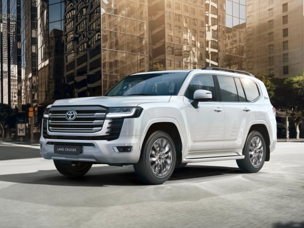 Toyota Land Cruiser 300 (2021-)